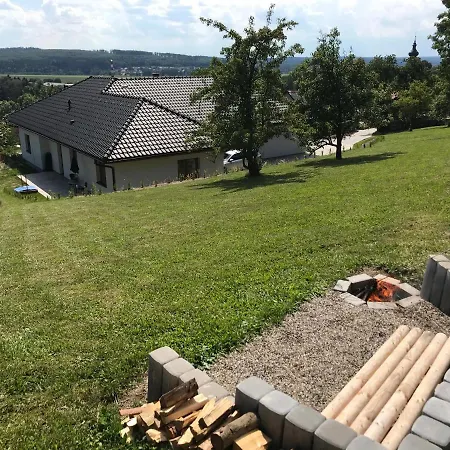 Na Kopci Apartment Krizova